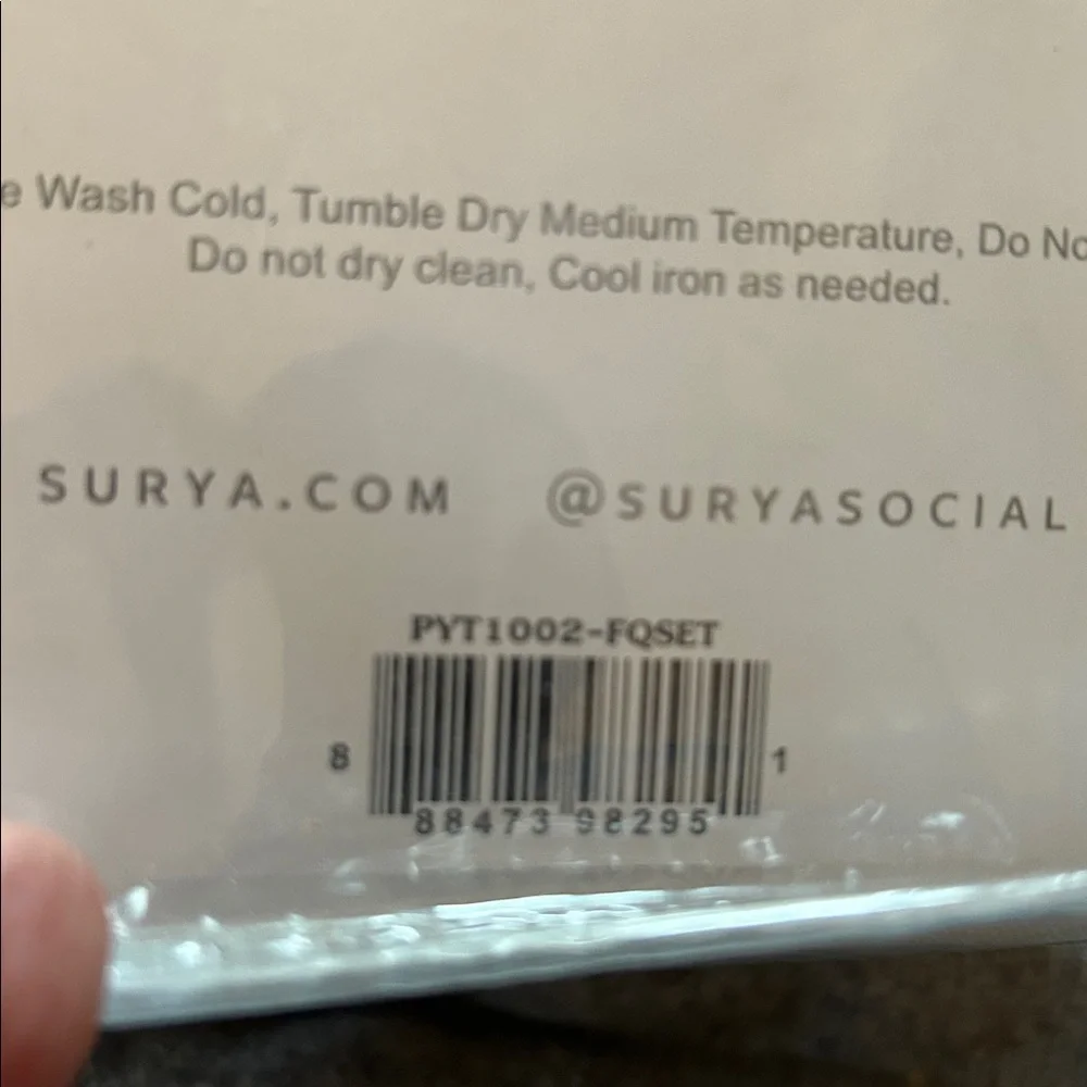 Surya Peyton Classics Full/Queen Duvet Set in Natural Cream